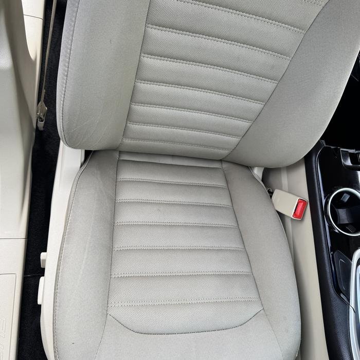 Ford Fusion front seat clean after shampoo