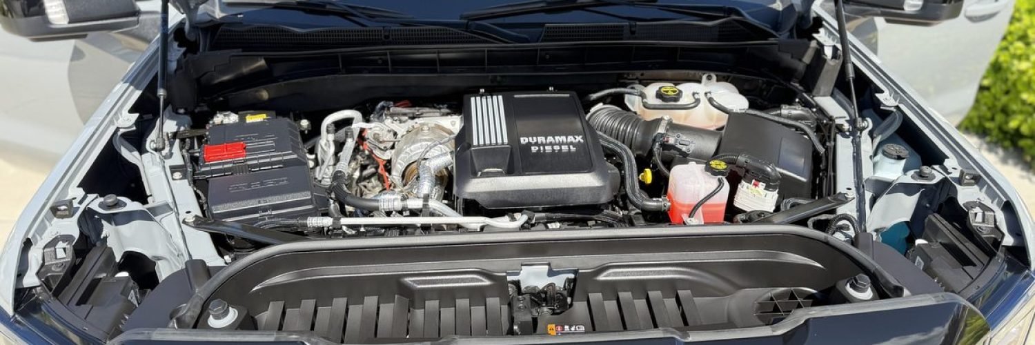 engine-bay-cleaning-gmc-duramax